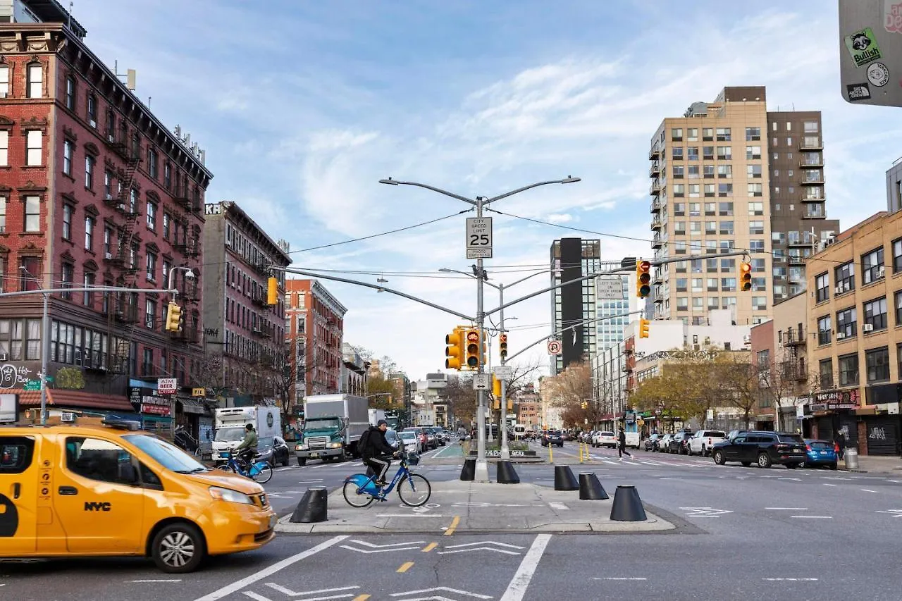 Hotel Kasa Lantern Lower East Side New York United States